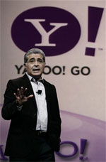 Yahoo CEO Resigns